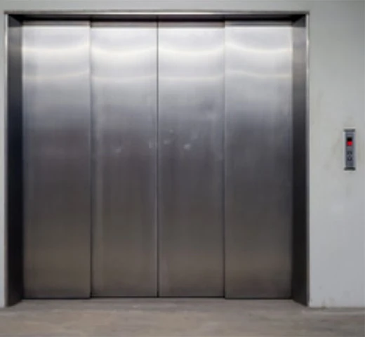 Energy consumption of the freight elevator door casing Energy consumption of the freight elevator door casing